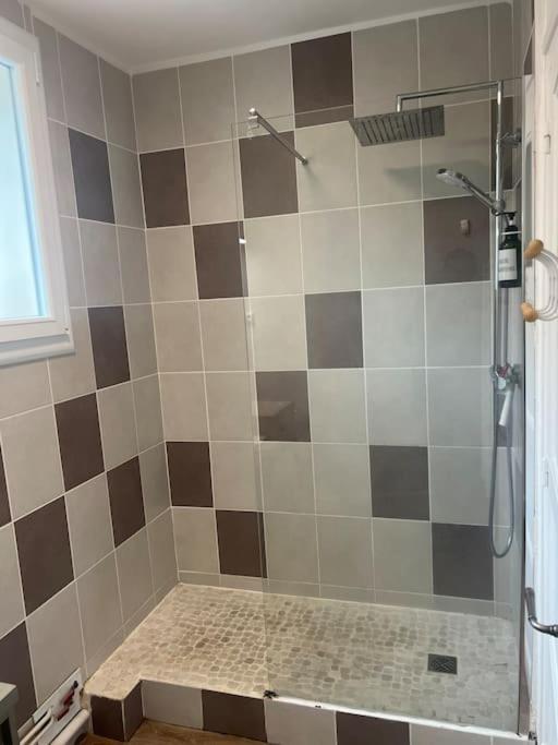 Appartement Proche Des Facs Lebon Clermont-Ferrand Buitenkant foto